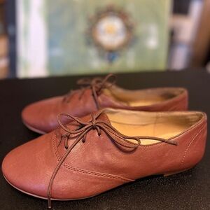 Candies flats. Size 7. Brown